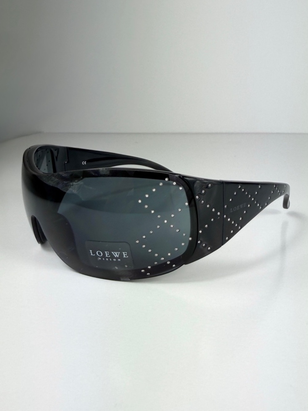 LOEWE SLW583S Z42X Crystal Anagram Shield Sunglasses Black Vtg Y2K Deadstock Set